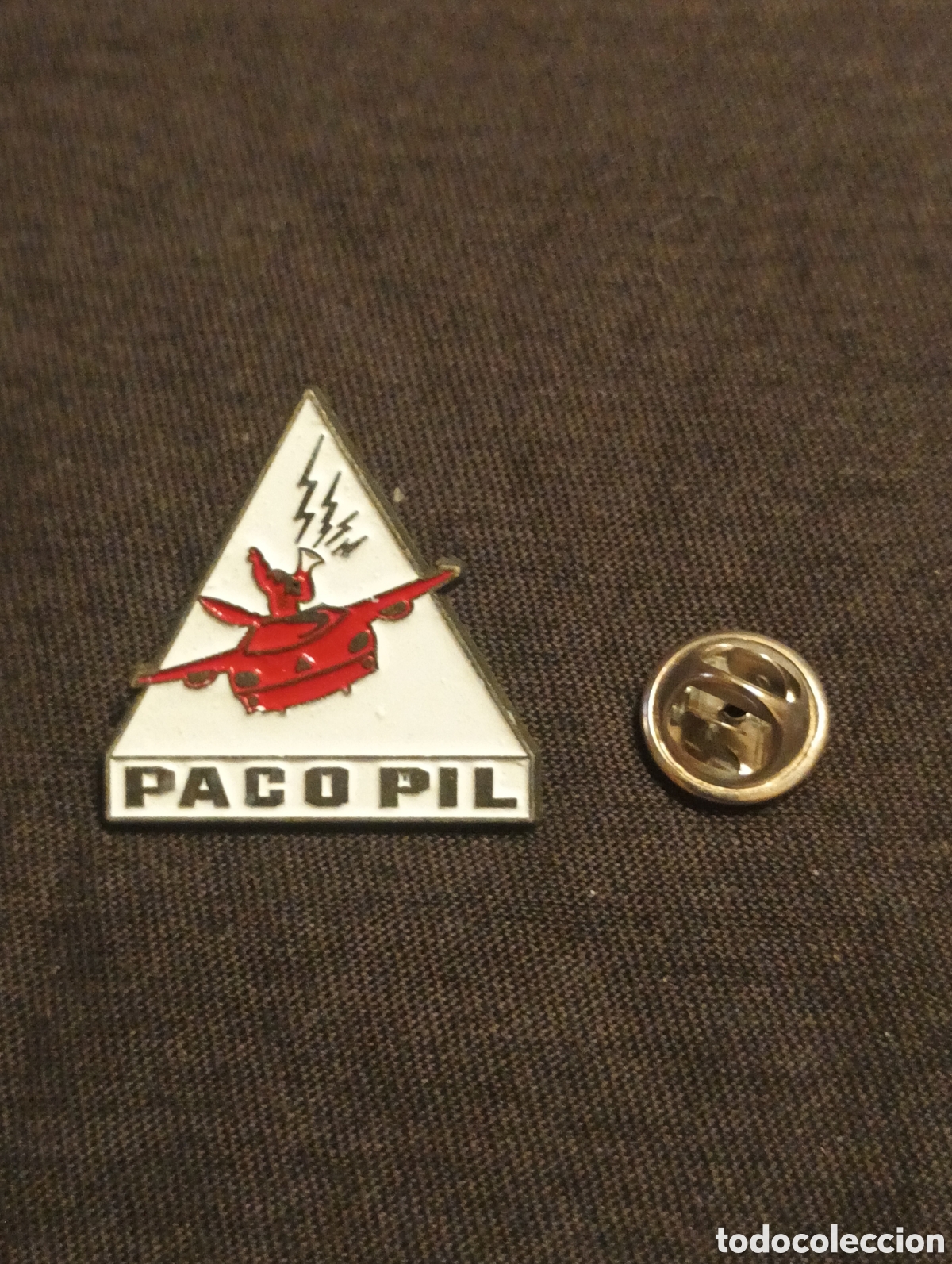 Pins e Spille di collezione: Pins insignia con pincho y cierre paco pil