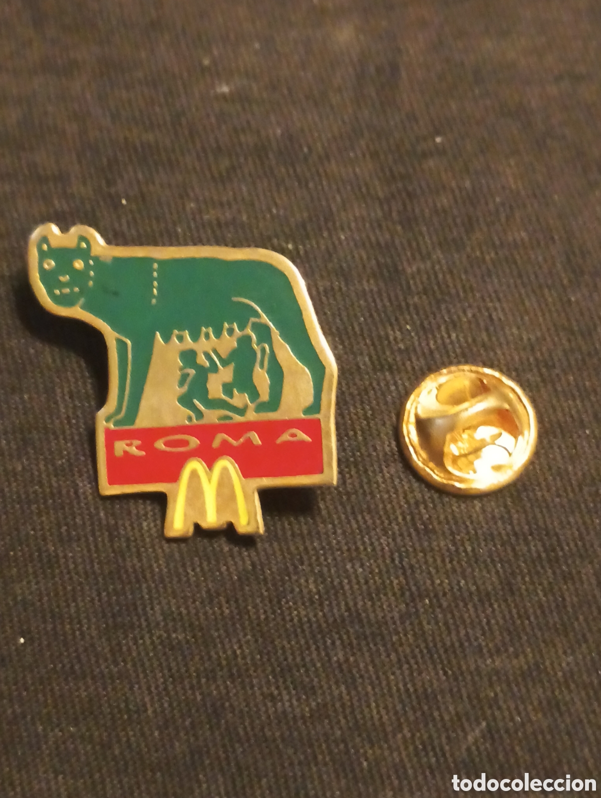 Pins de colecci&oacute;n: Pins insignia con pincho y cierre MacDonalds