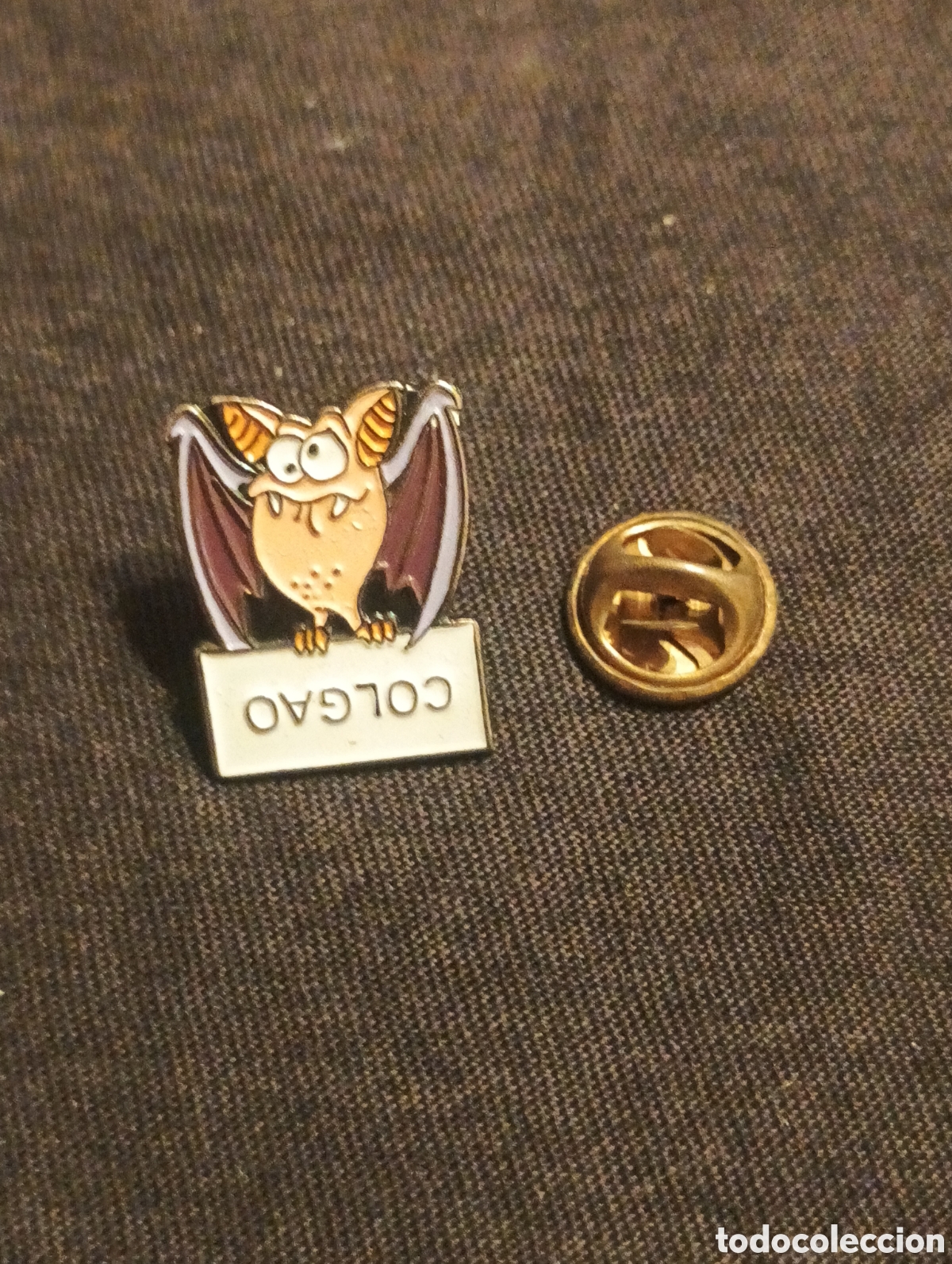 Pins de colecci&oacute;n: Pins insignia con pincho y cierre matutano