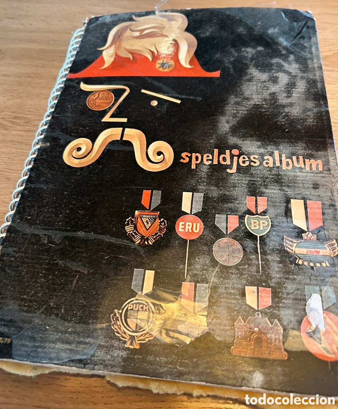 Pins de colecci&oacute;n: Pins a&ntilde;os 50/60 metal y pl&aacute;stico