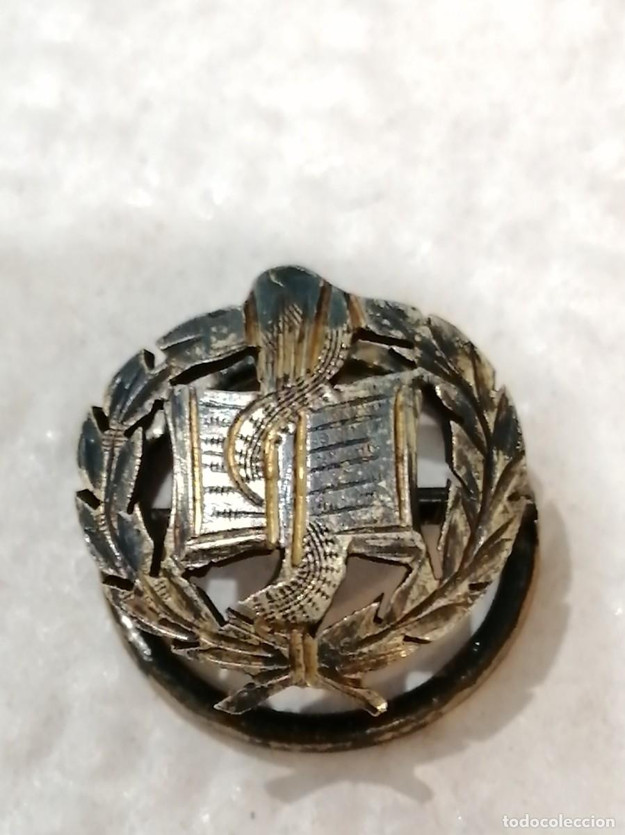 Pins de colecci&oacute;n: PIN 000 &Uacute;NICO A&Ntilde;OS 20-40 REP&Uacute;BLICA CARRERA MEDICINA UNIVERSIDAD COLEGIO OFICIAL PLATA DORADA