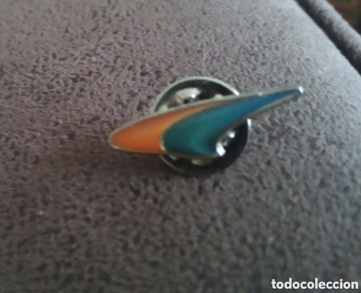 Pins de cole&ccedil;&atilde;o: Pin logo de Grandes l&iacute;neas Renfe a&ntilde;o 1999/2000