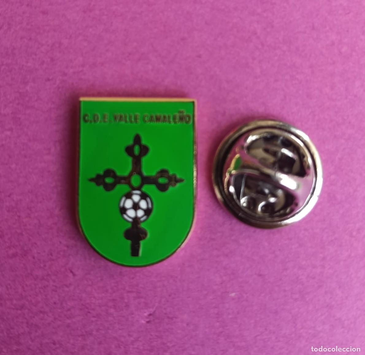 Pin's de collection: PIN FUTBOL - ESMALTE - C.D.E. VALLE CALAME&Ntilde;O - POTES - CANTABRIA - 130211