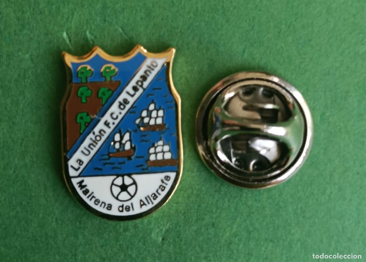 Pin's de collection: PIN FUTBOL - ESMALTE - LA UNION C.F. DE LEPANTO - MAIRENA DEL ALJARAFE - SEVILLA - 130219
