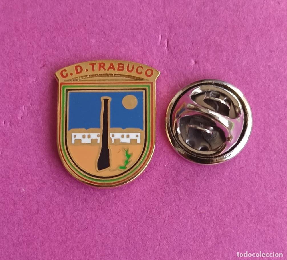 Pins de colecci&oacute;n: PIN FUTBOL - ESMALTE - C.D. TRABUCO - VILLANUEVA DEL TRABUCO - MALAGA - 130229
