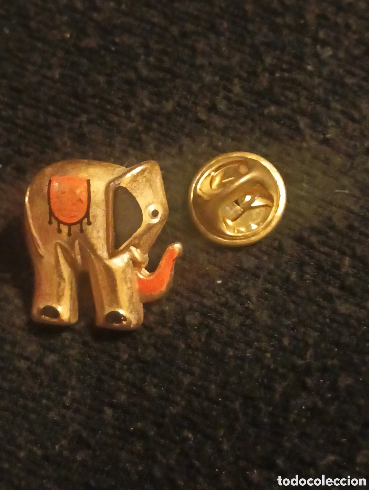 Pins de colecci&oacute;n: Pins insignia con pincho y cierre elefante