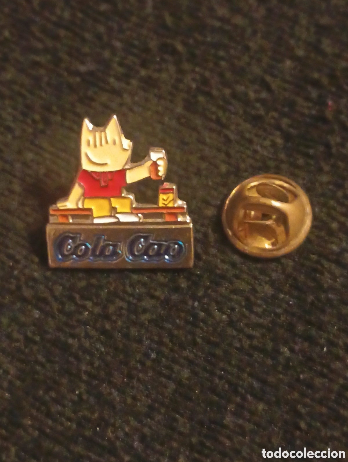 Pins de colecci&oacute;n: Pins insignia con pincho y cierre cobi olimpiadas Barcelona cola cao