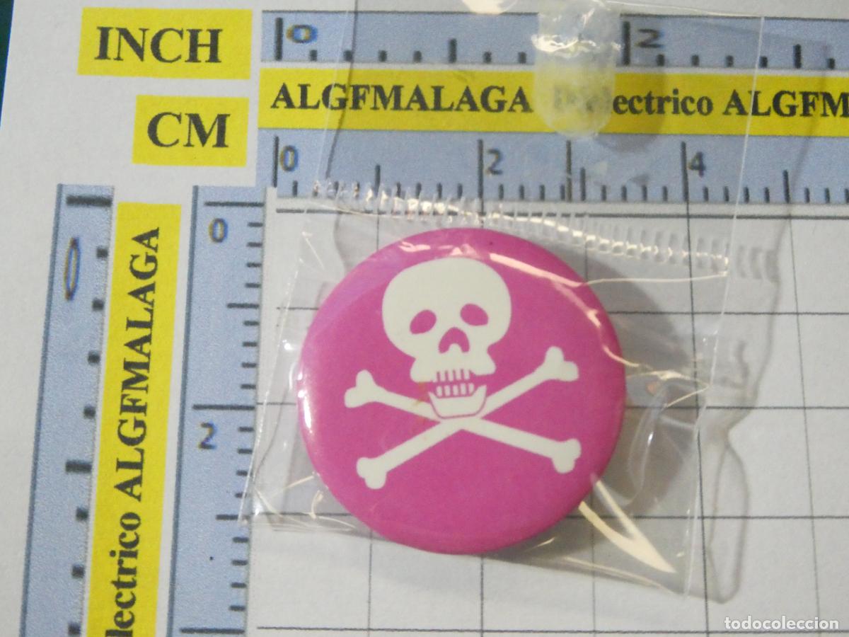 Pin's de collection: CHAPA BROCHE INSIGNIA. T&Eacute;TRICA BIZARRO PUNK MUERTE ANARQU&Iacute;A ANTISISTEMA. CALAVERA. NO PIN