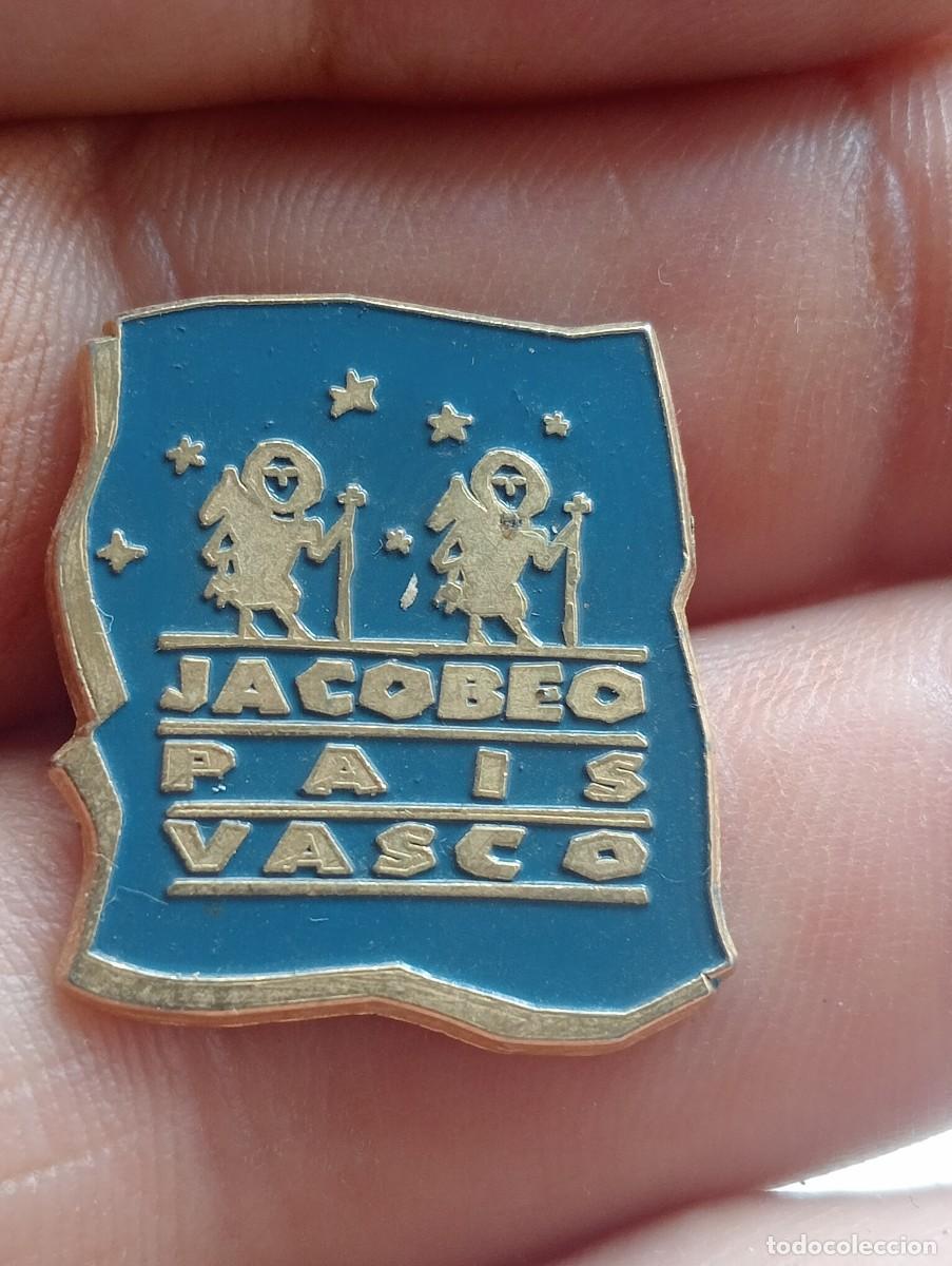 Pins de colecci&oacute;n: PINS CAMINO SANTIAGO JACOBEO PAIS VASCO A&Ntilde;O SANTO COMPOSTELANO
