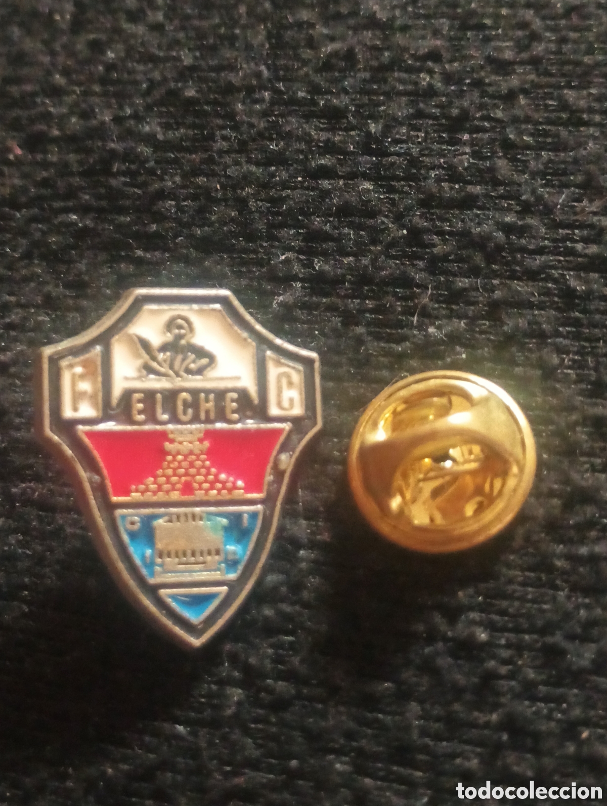 Sammlung von Pins: Pins insignia con pincho y cierre escudo futbol elche