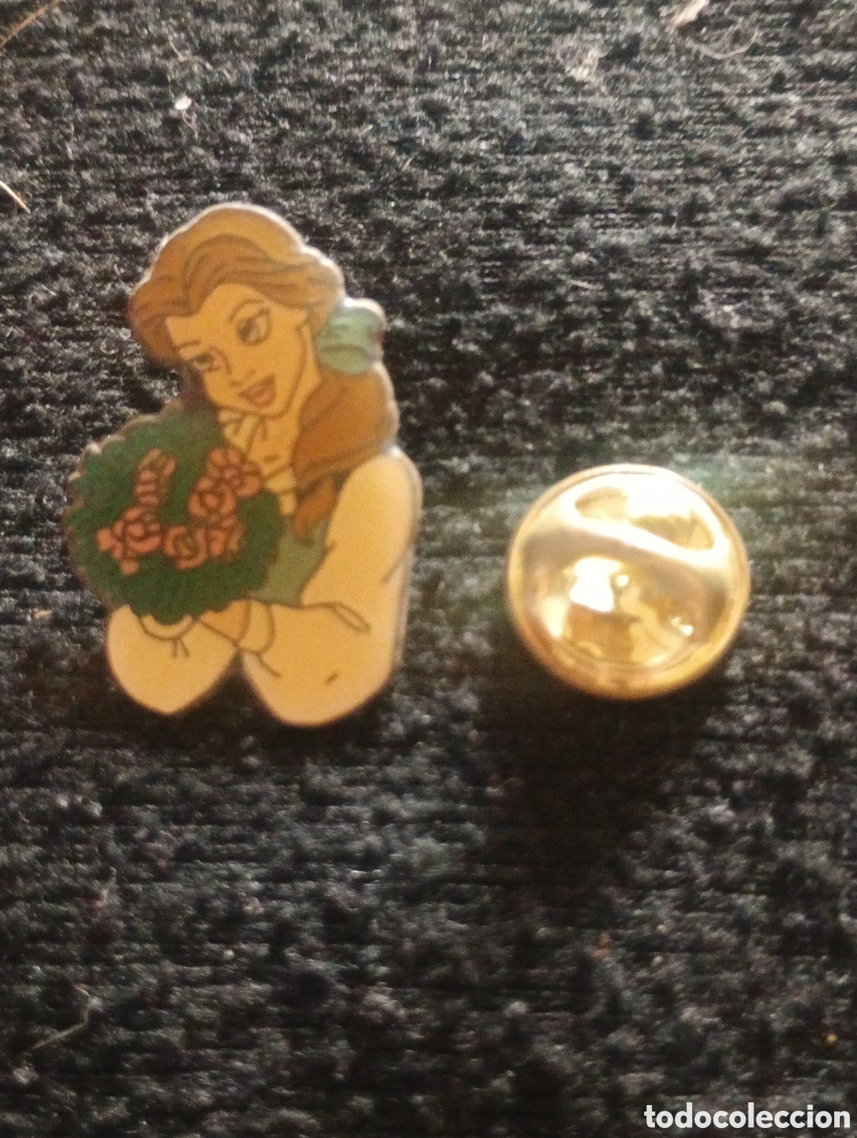 Pins de colecci&oacute;n: Pins insignia con pincho y cierre dibujo bella y bestia