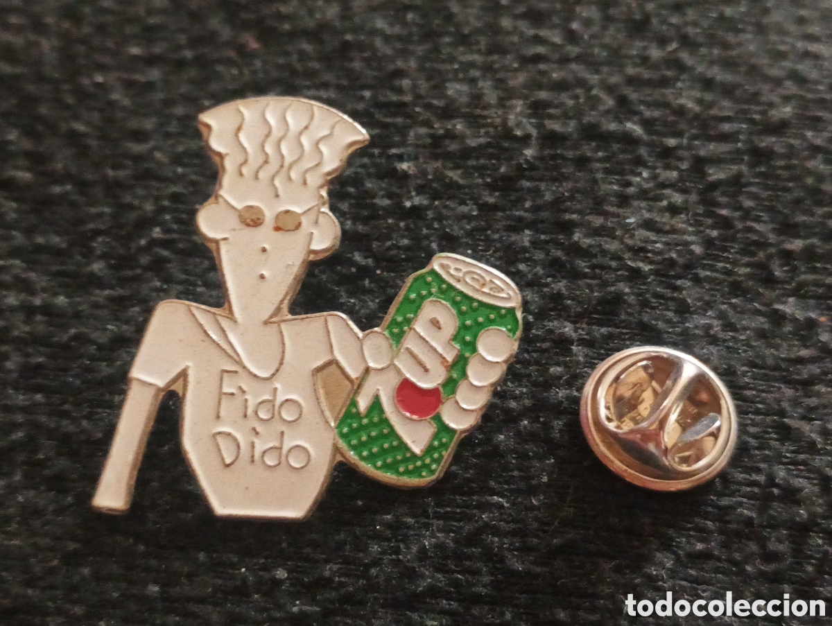 Sammlung von Pins: Pins insignia con pincho y cierre fido dido