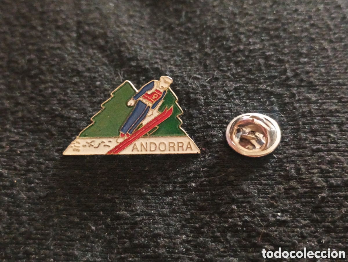 Pins de colecci&oacute;n: Pins insignia con pincho y cierre estaci&oacute;n de esqu&iacute; Andorra