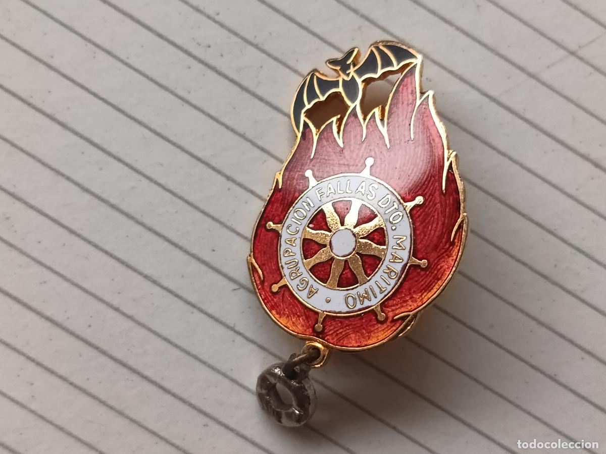 Pins de colecci&oacute;n: Fallas de Valencia. Insignia de imperdible Agrupaci&oacute;n de fallas distrito mar&iacute;timo