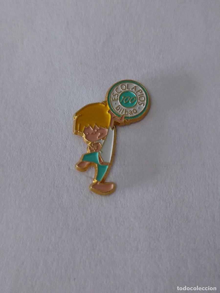 Pins de colecci&oacute;n: PIN 100 A&Ntilde;OS ESCOLAPIOS DE BILBAO