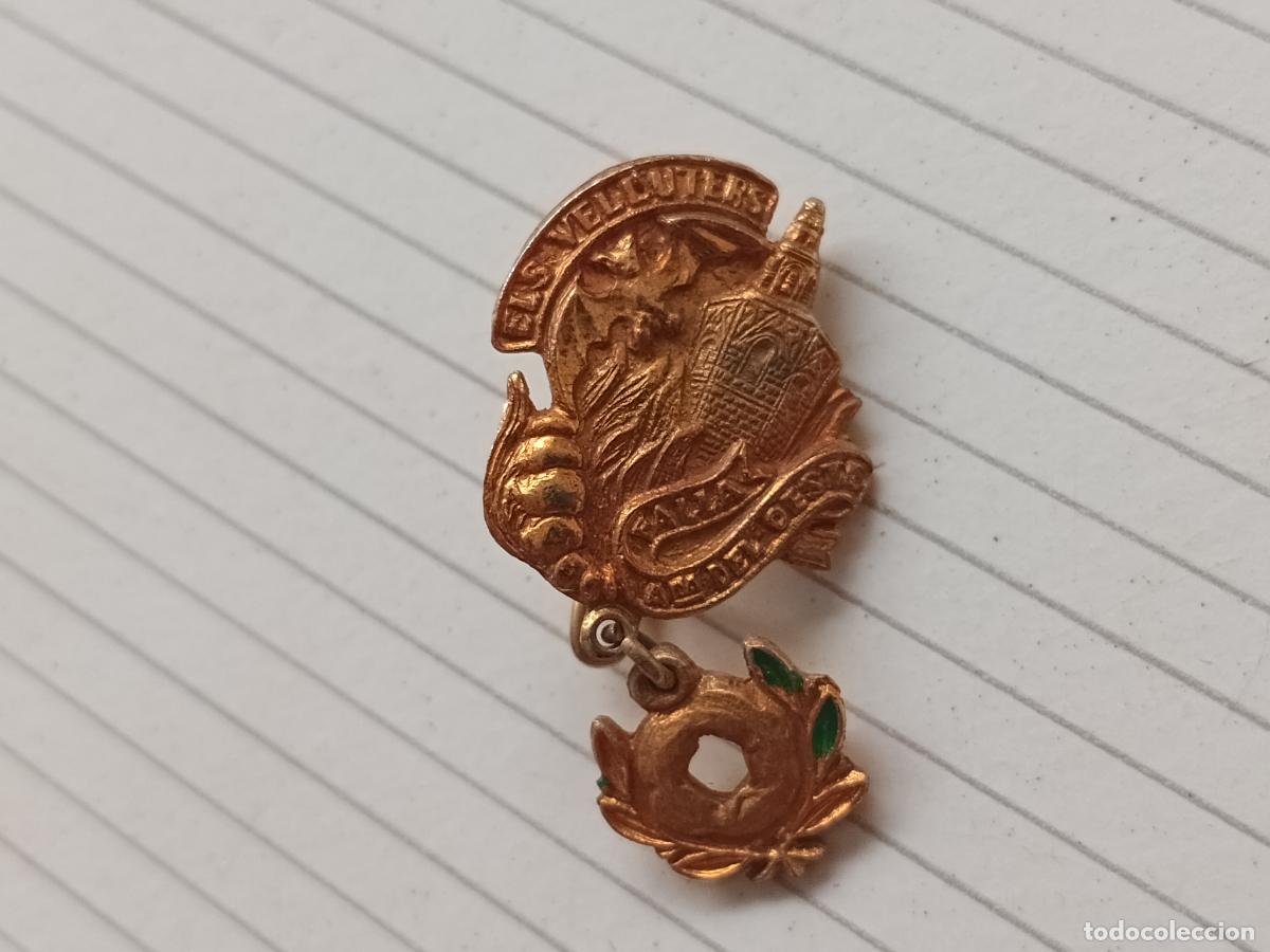 Pins de colecci&oacute;n: Fallas de Valencia. Insignia de imperdible Falla Els Velluters Av. del Oeste