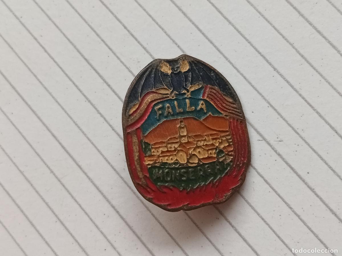 Pins de colecci&oacute;n: Fallas de Valencia. Antigua insignia de la Falla Monserrat