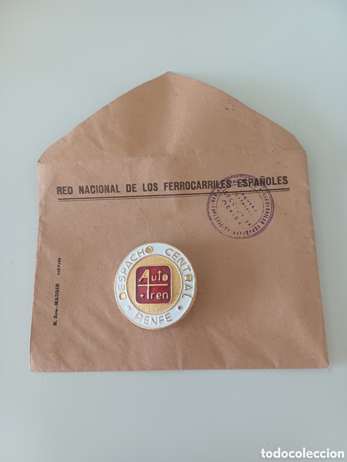 Pins de colecci&oacute;n: Pin de alfiler Despacho central Renfe Autotren