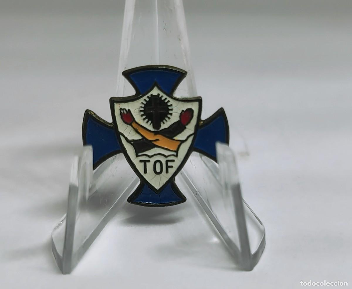 Pins de colecci&oacute;n: INSIGNIA religiosa de esmalte de la Tercera Orden Franciscana (T.O.F.) M407