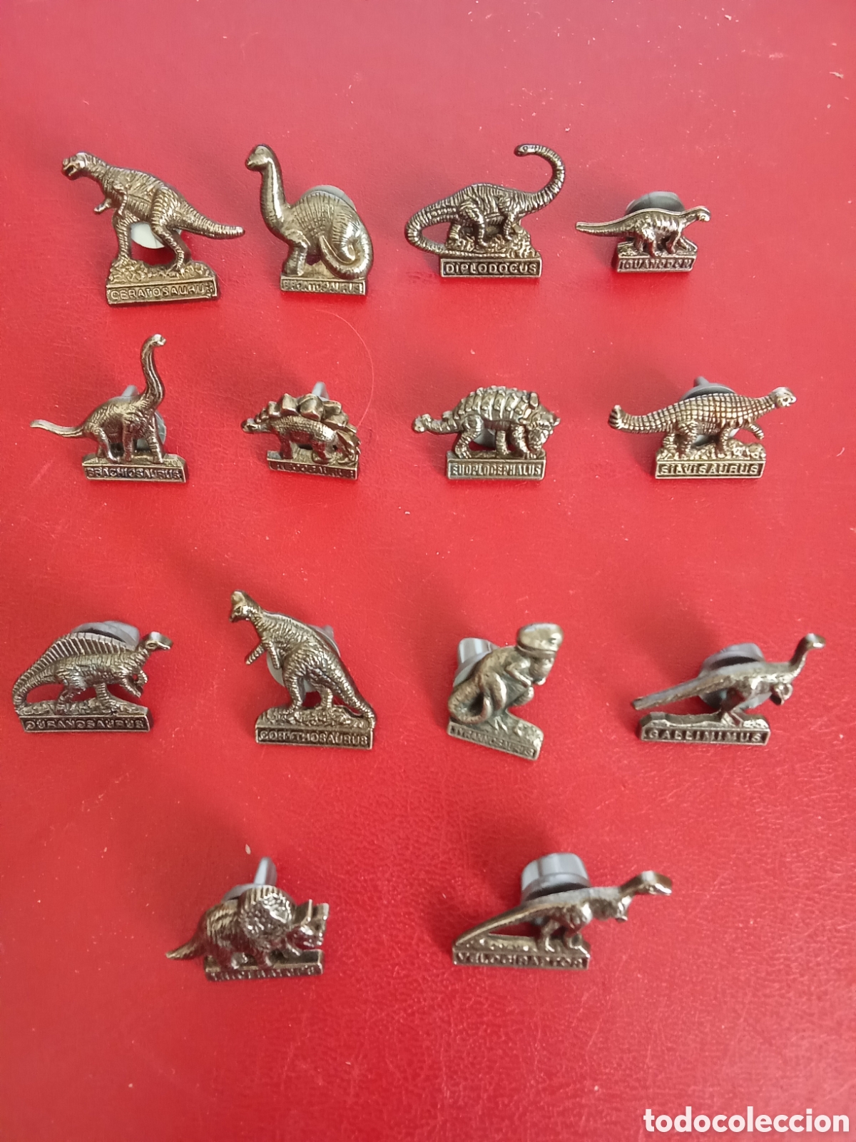 Pins de colecci&oacute;n: Lote de 14 PIN de Dinosaurios JURASSIC PARK ,JMJ