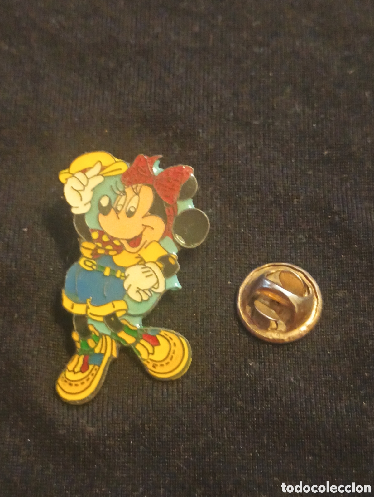 Pins e Spille di collezione: Pins insignia con pincho y cierre Disney Minnie mouse