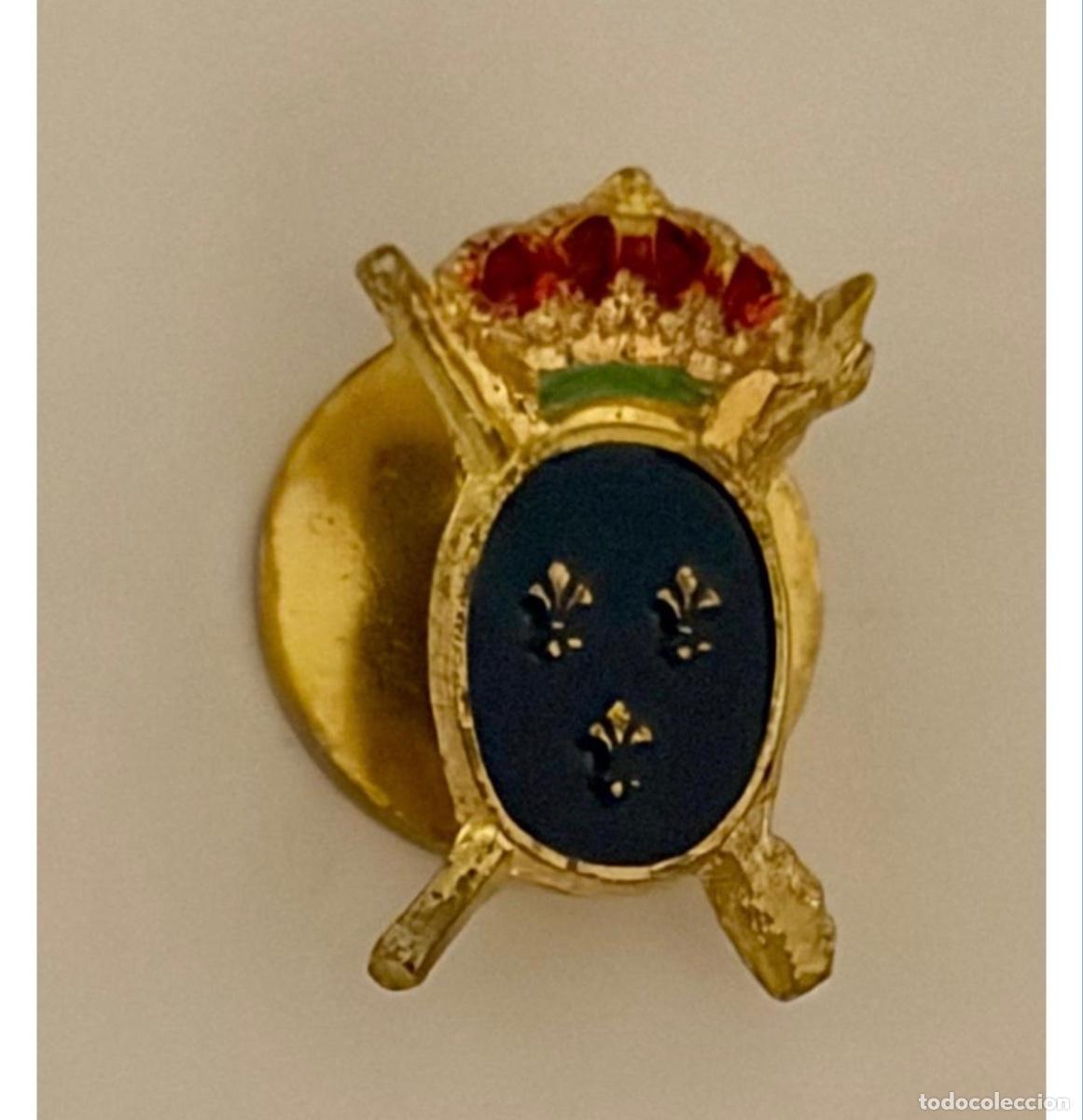 Pins de colecci&oacute;n: Insignia heraldica dinastia borb&ograve;nica - Casa de Borb&oacute;n