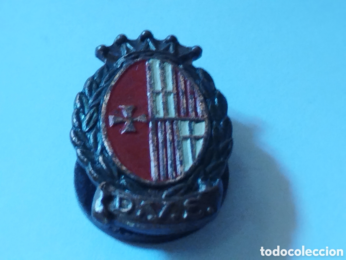 Pins de colecci&oacute;n: Ins&iacute;gnia de solapa D.V.S.