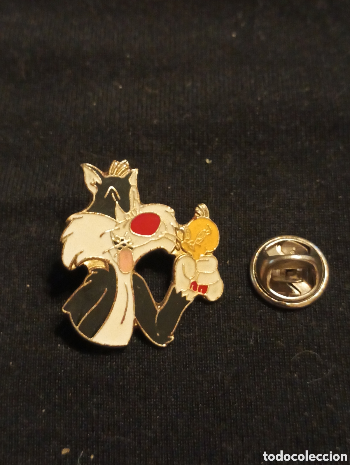 Pins de colecci&oacute;n: Pins insignia con pincho y cierre piolin y silvestre