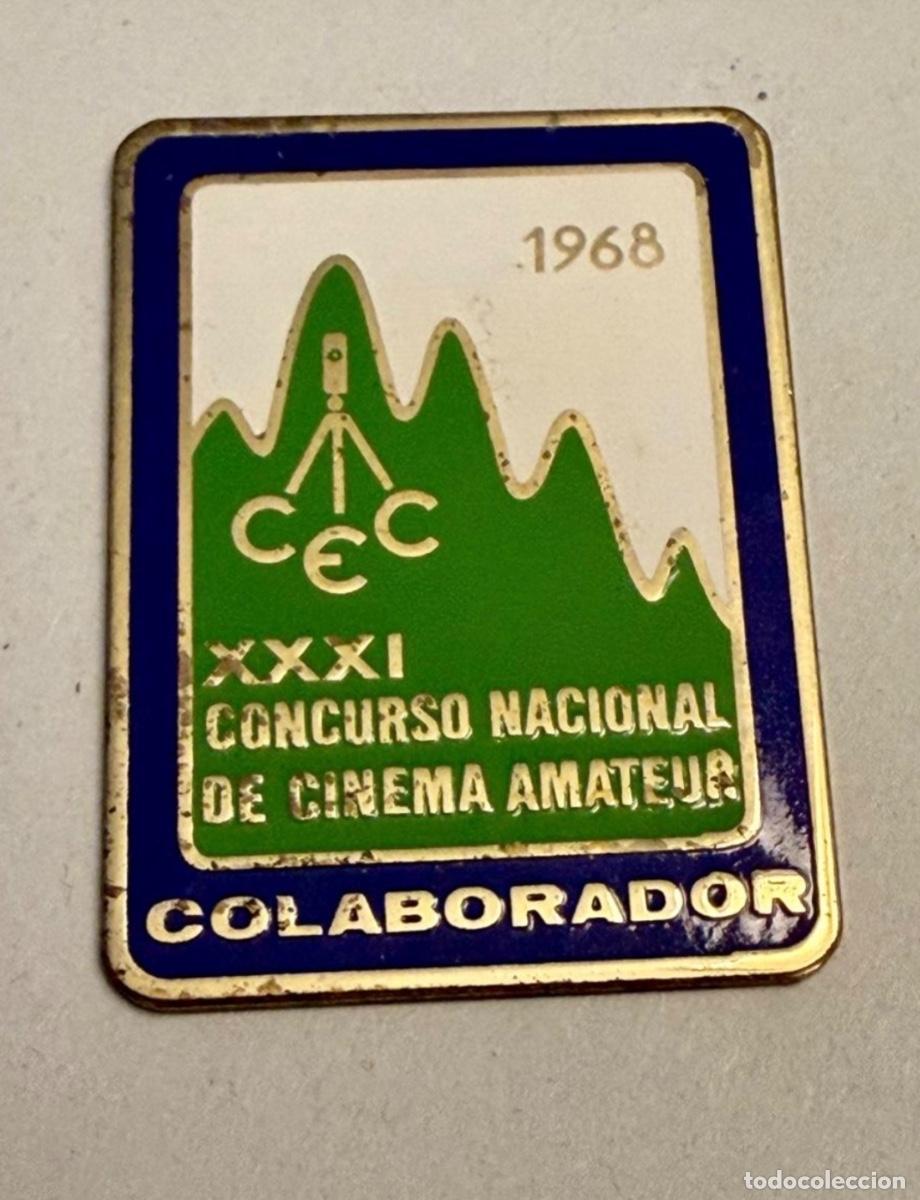 Pins de colecci&oacute;n: PLACA INSIGNIA CENTRE EXCURSIONISTA CATALUNYA CEC- CONCURSO CINE AMATEUR 1968
