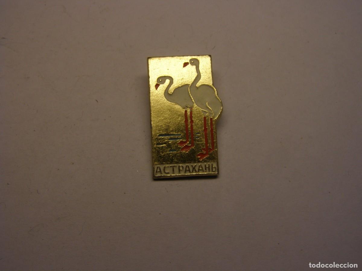 Pins de colecci&oacute;n: Antigua insignia sovi&eacute;tica, URSS, de aguja, n&ordm; 337.