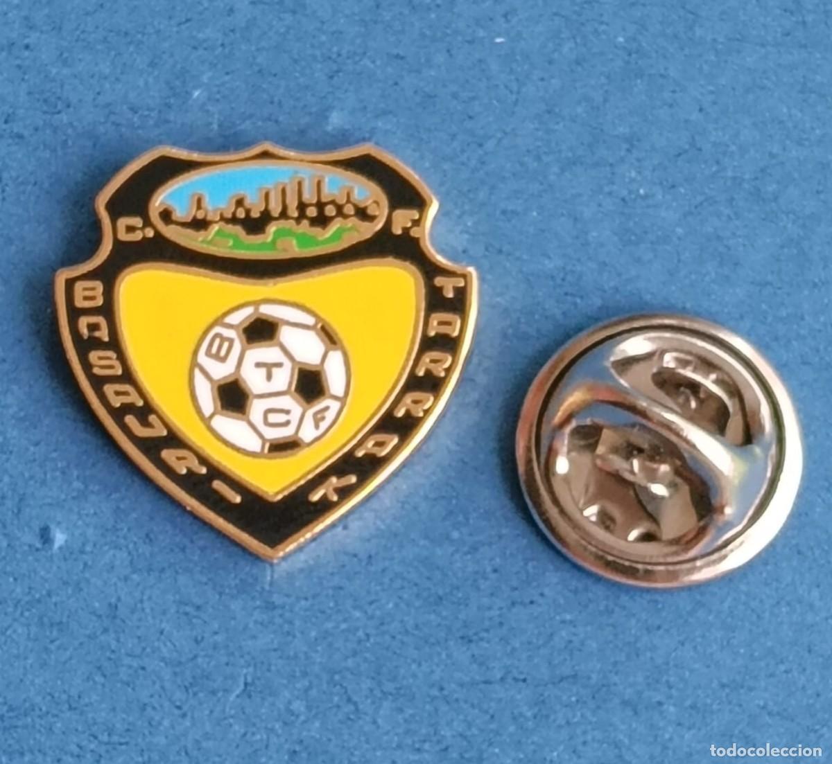 Pins de colecci&oacute;n: PIN FUTBOL - ESMALTE - BASAURITARRAK C.F. - BASAURI - VIZCAYA - 130345
