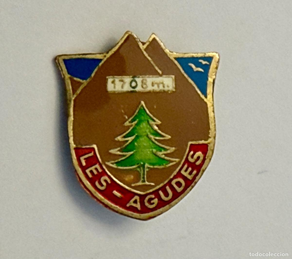 Pins de colecci&oacute;n: ANTIGUA INSIGNIA LES AGUDES - PICO DEL MONTSENY - MONTA&Ntilde;ISMO