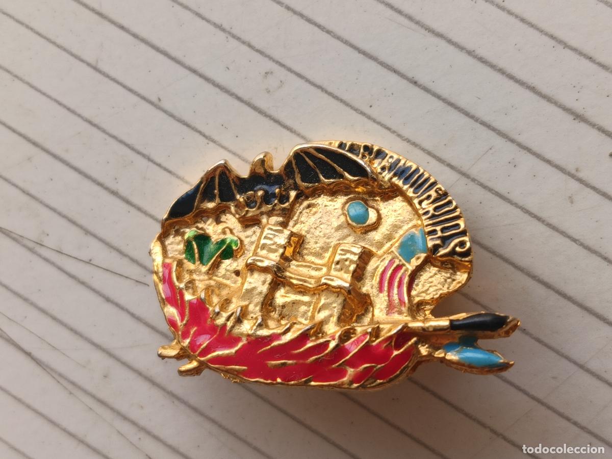 Pins de colecci&oacute;n: Fallas de Valencia. Insignia de la Falla Blanquerias
