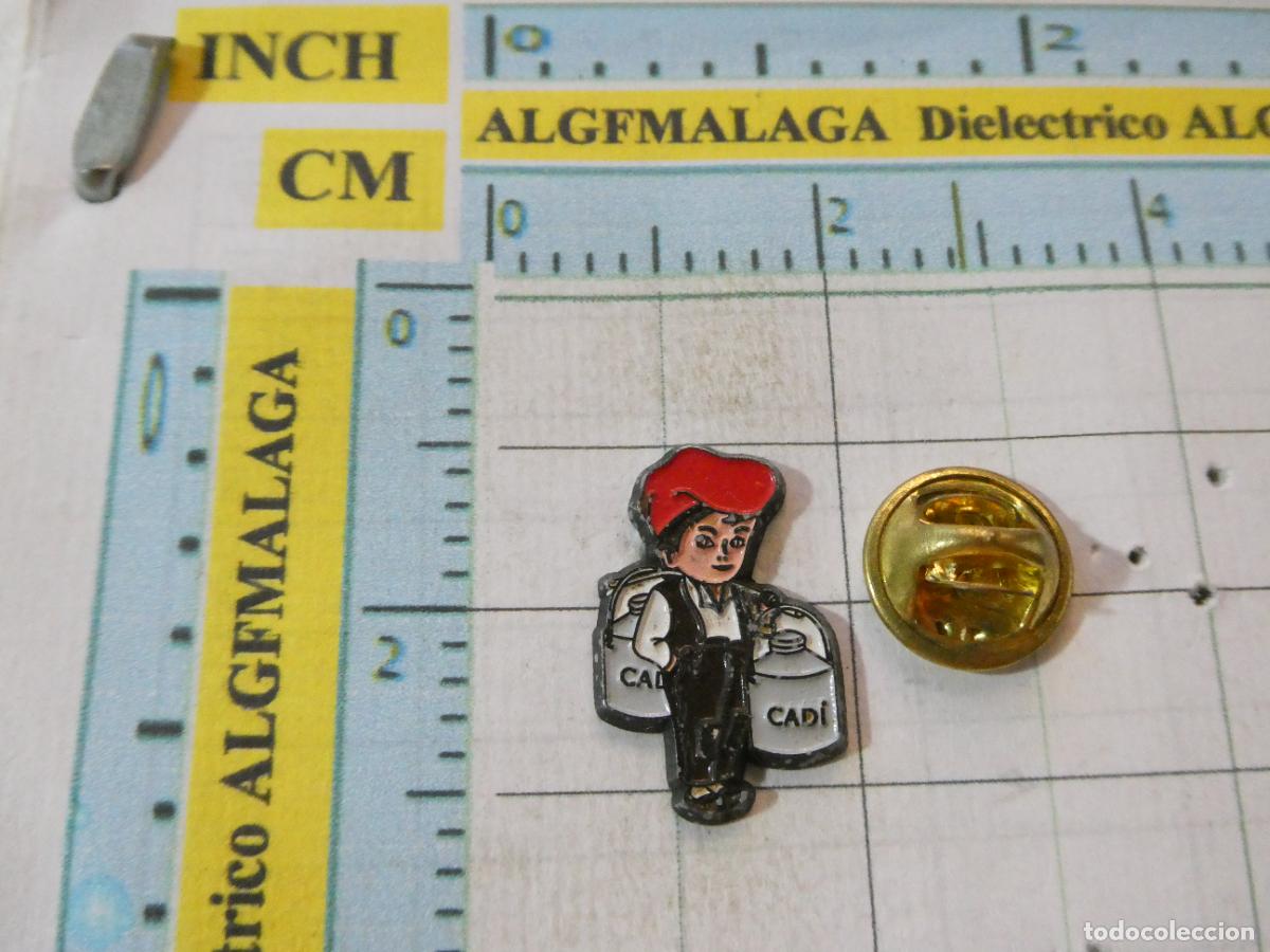 Pins de colecci&oacute;n: PIN DE ALIMENTOS. NI&Ntilde;O LECHERO LECHE MANTEQUILLA CAD&Iacute;