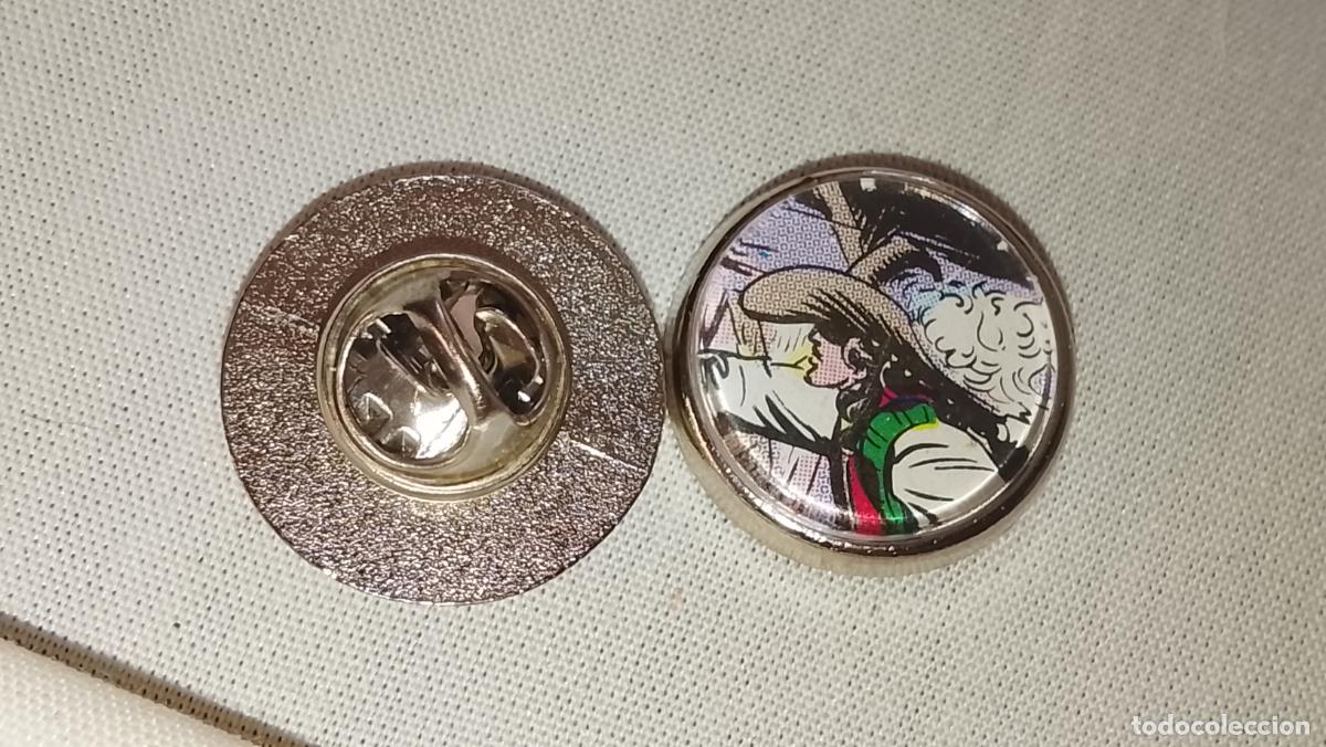 Pins de colecci&oacute;n: pin metal REDONDO - EL ESPADACHIN ENMASCARADO COMIC PIRATAS ESCLAVOS Y CASTIGO MALVADO