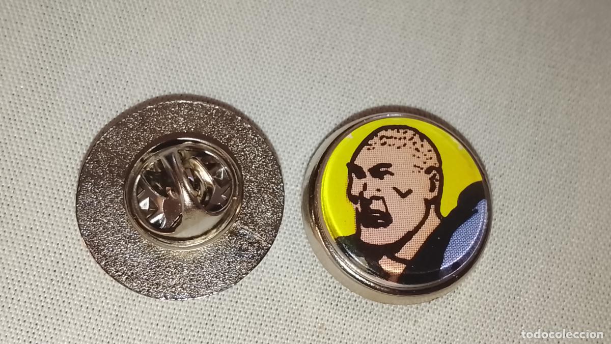 Pins de colecci&oacute;n: pin metal REDONDO - ROBERTO ALCAZAR Y PEDRIN CONTRA EL HOMBRE DIABOLICO A BORDO DEL ORIENTE
