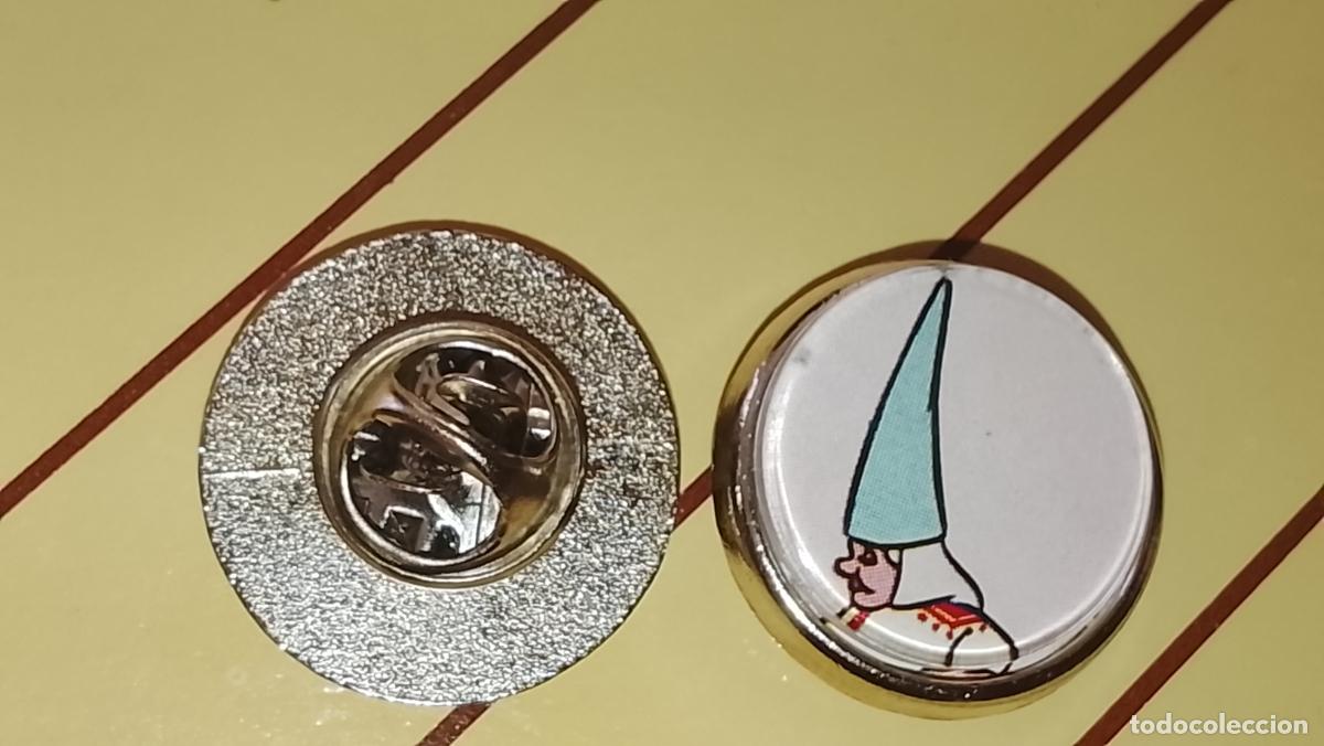 Pins de colecci&oacute;n: pin metal REDONDO - PERSONAJES DE LA SERIE DAVID EL GNOMO , LISA Y SU FAMILIA