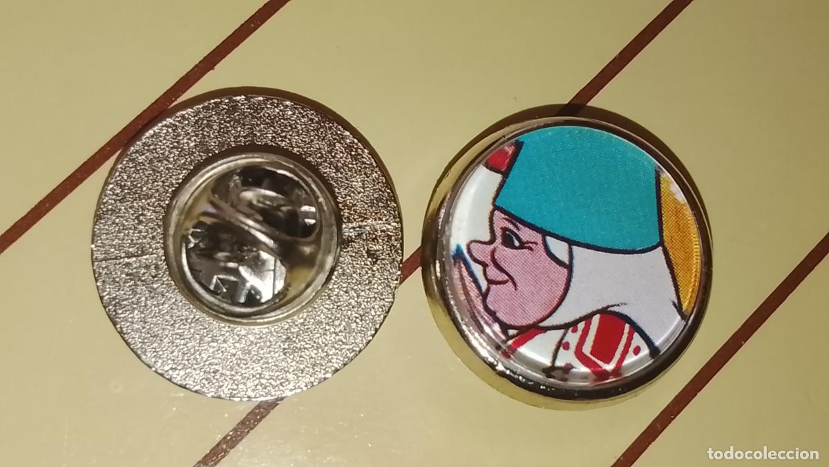 Pins de colecci&oacute;n: pin metal REDONDO - PERSONAJES DE LA SERIE DAVID EL GNOMO , LISA Y SU FAMILIA