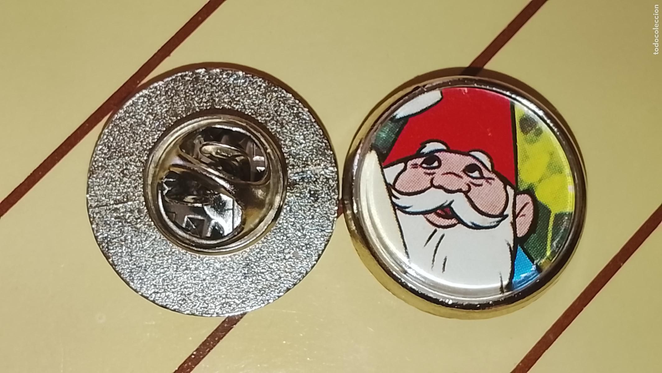 Pins de colecci&oacute;n: pin metal REDONDO - PERSONAJES DE LA SERIE DAVID EL GNOMO , LISA Y SU FAMILIA
