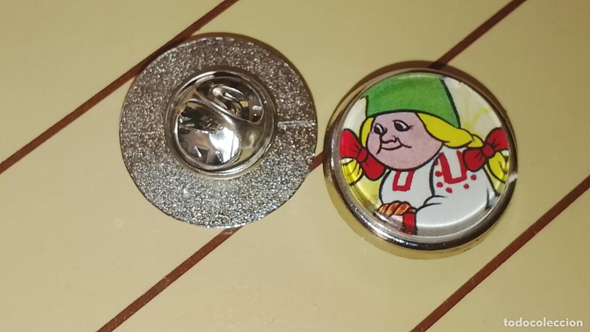 Pins de colecci&oacute;n: pin metal REDONDO - PERSONAJES DE LA SERIE DAVID EL GNOMO , LISA Y SU FAMILIA