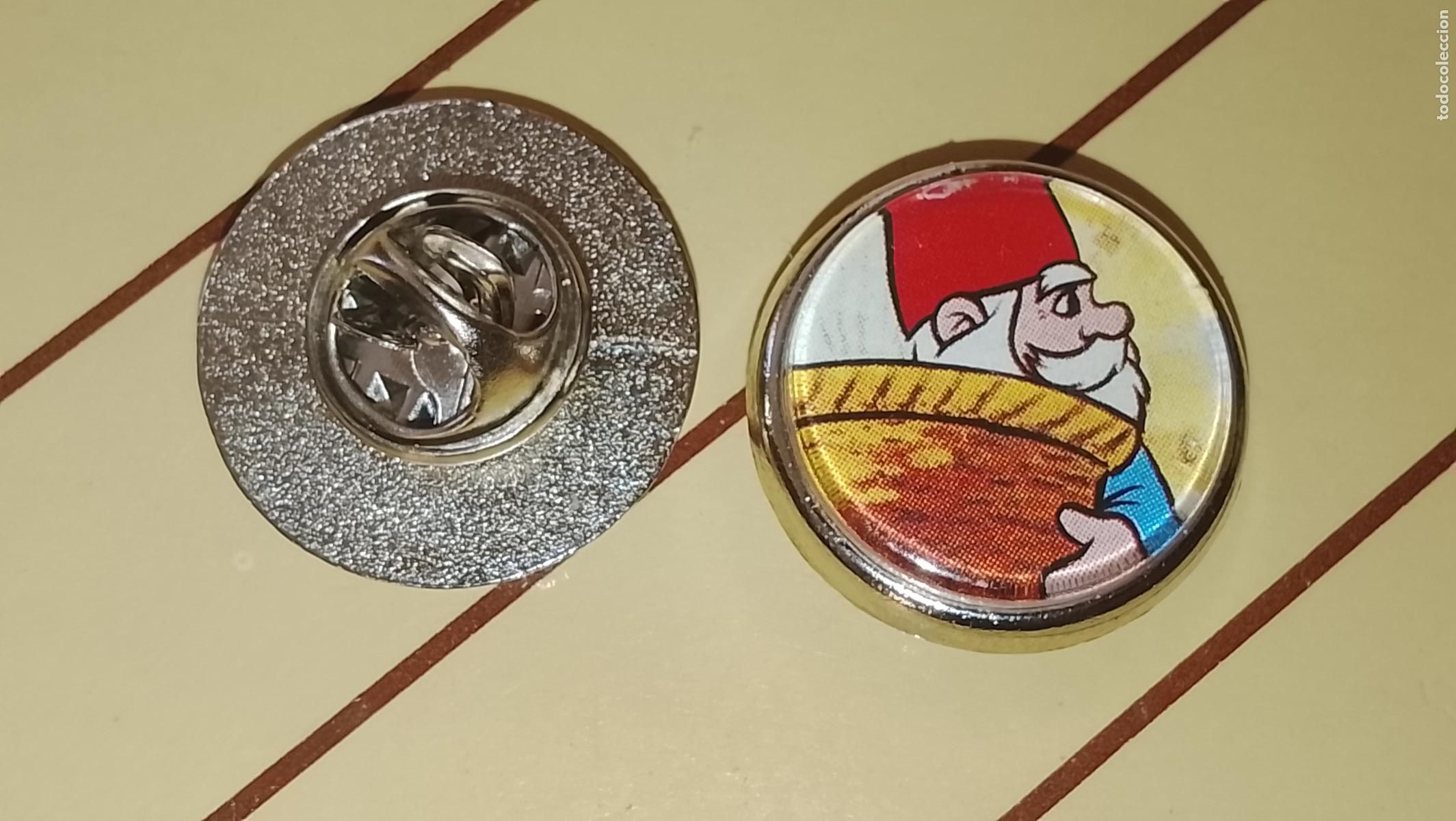Pins de colecci&oacute;n: pin metal REDONDO - PERSONAJES DE LA SERIE DAVID EL GNOMO , LISA Y SU FAMILIA
