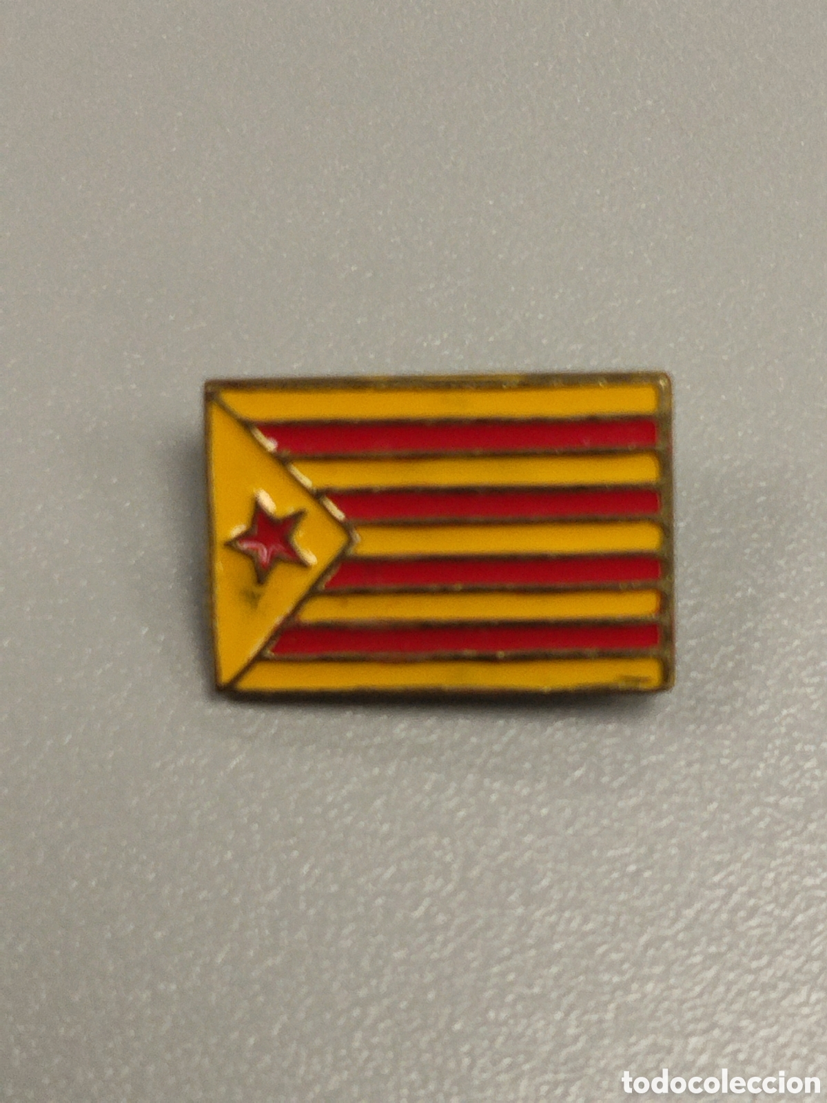 Pins de cole&ccedil;&atilde;o: Insignia pol&iacute;tica transici&oacute;n independentista catalunya.erc.terra lliure.mdt.pce i.psan.ppcc.soc.ipc
