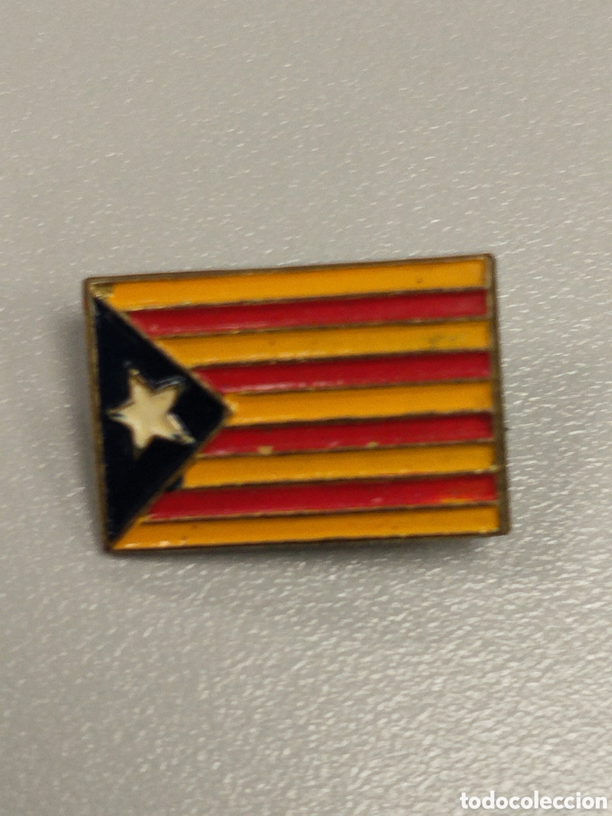 Pins de cole&ccedil;&atilde;o: Insignia pol&iacute;tica transici&oacute;n independentista catalunya.erc.terra lliure.mdt.pce i.psan.ppcc.soc.ipc