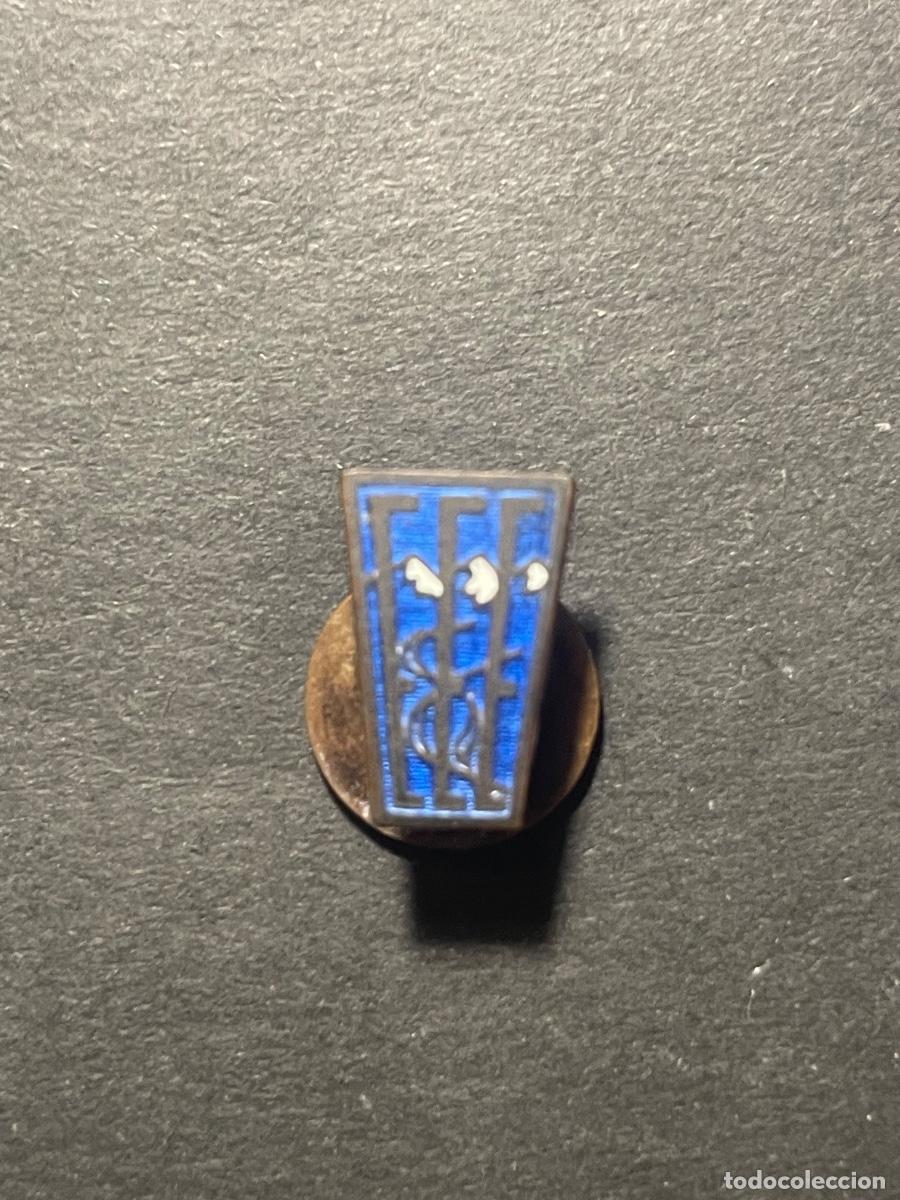 Pins de colecci&oacute;n: FEDERECI&Oacute;N ESPA&Ntilde;OLA DE ESQUI - F.E.E. ANTIGUA INSIGNIA SOLAPERA , DE ESMALTES - 1,5X1 CM.