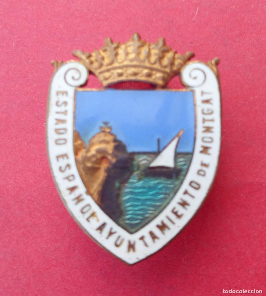 Pins de cole&ccedil;&atilde;o: Insignia Pin Antigua Ayuntamiento de Mongat. Barcelona.
