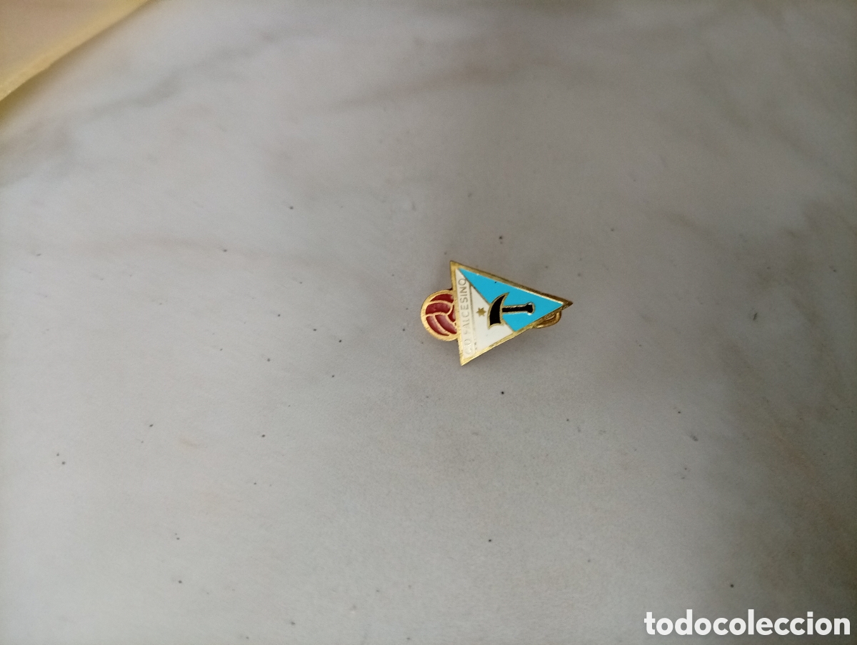 Pins de colecci&oacute;n: Pin imperdible futbol falsecino