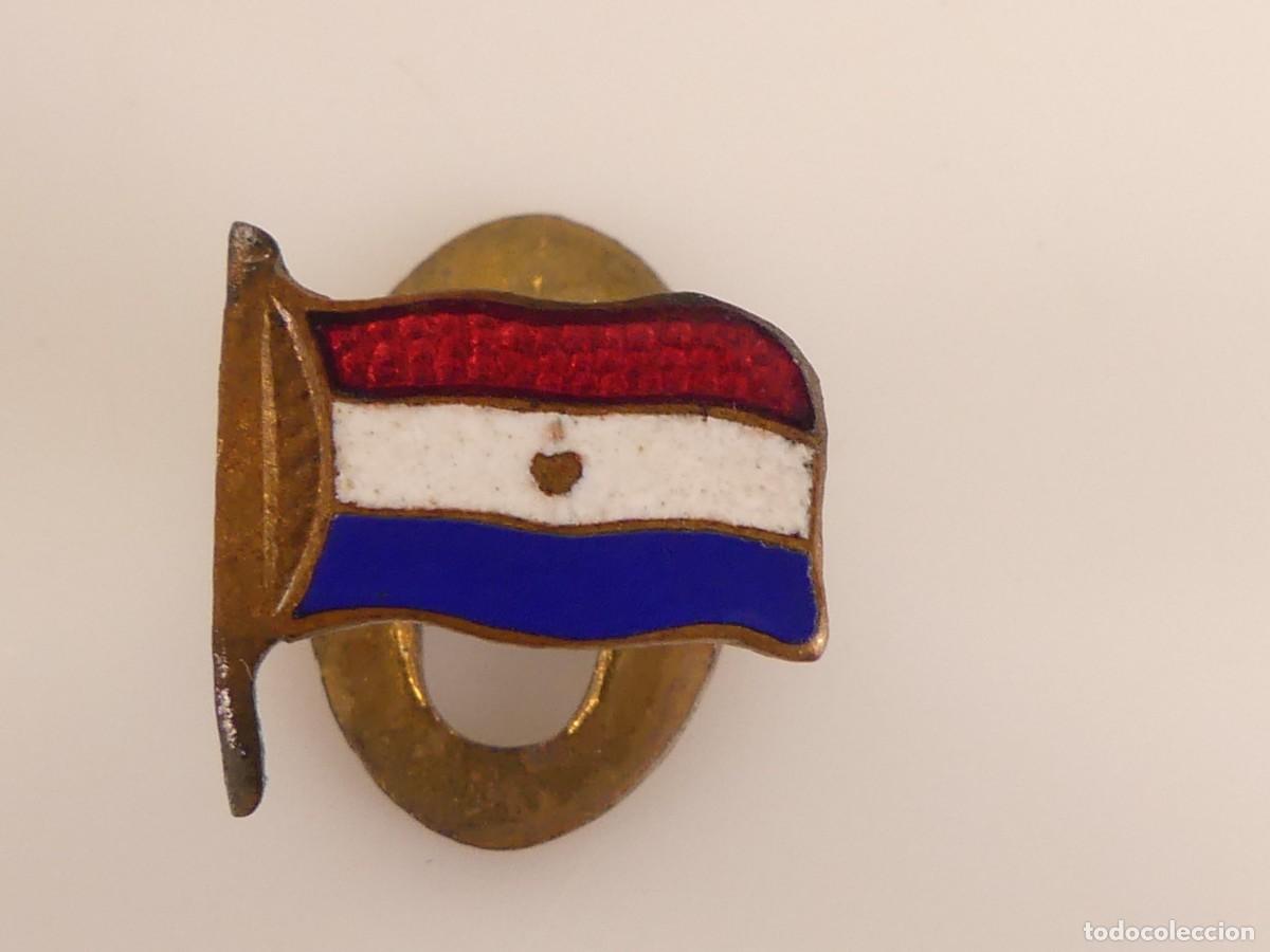 Pins de colecci&oacute;n: PIN INSIGNIA OJAL DE COLECCION