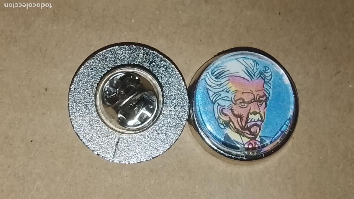 Collection pins: pin metal REDONDO - PERSONAJES DE LA SERIE COCMIC DRACURELLA DE BLUE JEANS