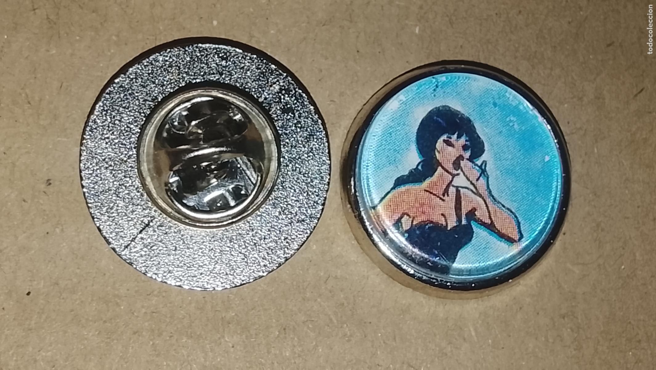 Pins de colecci&oacute;n: pin metal REDONDO - PERSONAJES DE LA SERIE COCMIC DRACURELLA DE BLUE JEANS