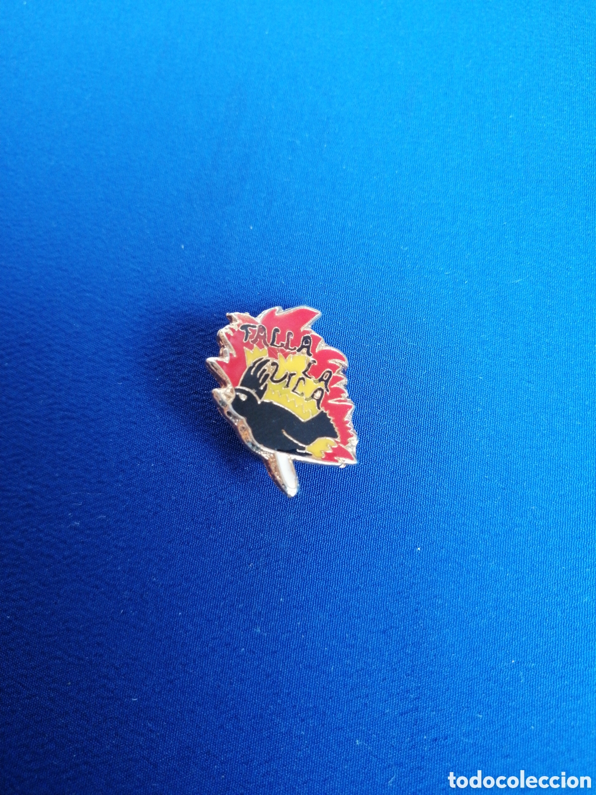 Pin's de collection: FALLA LA VILA (BURRIANA) INSIGNIA DE ALFILER